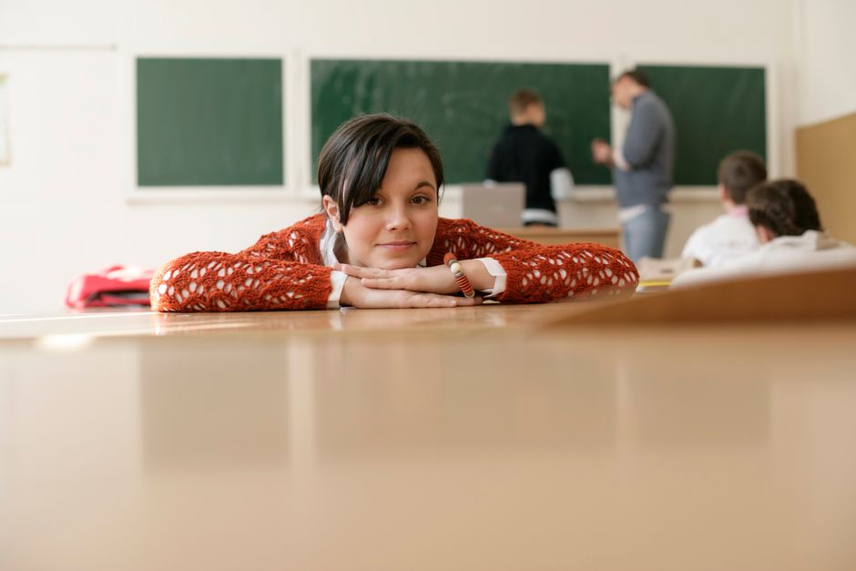 Teilnehmende Person im Sprachkurs